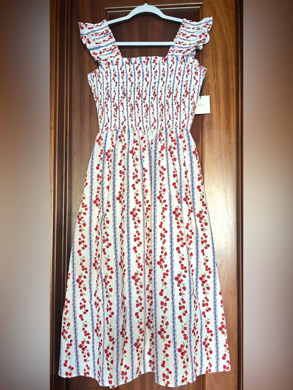 LEA Flutter Sleeves Strawberry Tomato Print Nap Dress M ( Hill House Home Ellie)